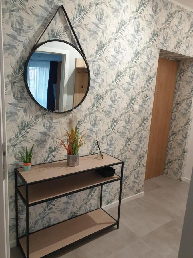 אופולה Modern Apartment מראה חיצוני תמונה